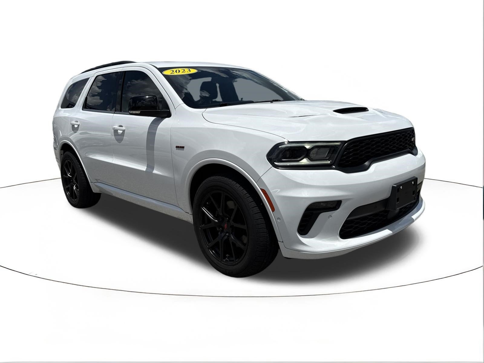 2023 Dodge Durango R/T Premium in White Knuckle Clearcoat — front three-quarter view